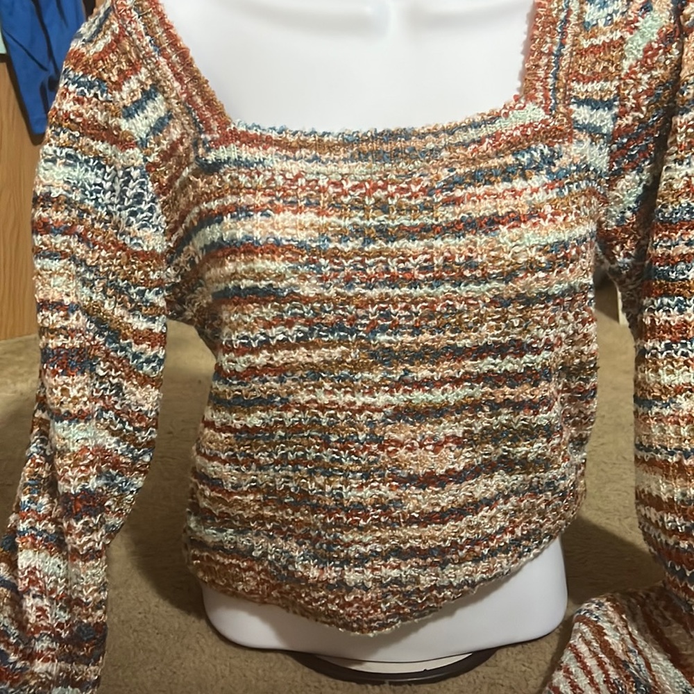 Xs. Very cute. Worn once